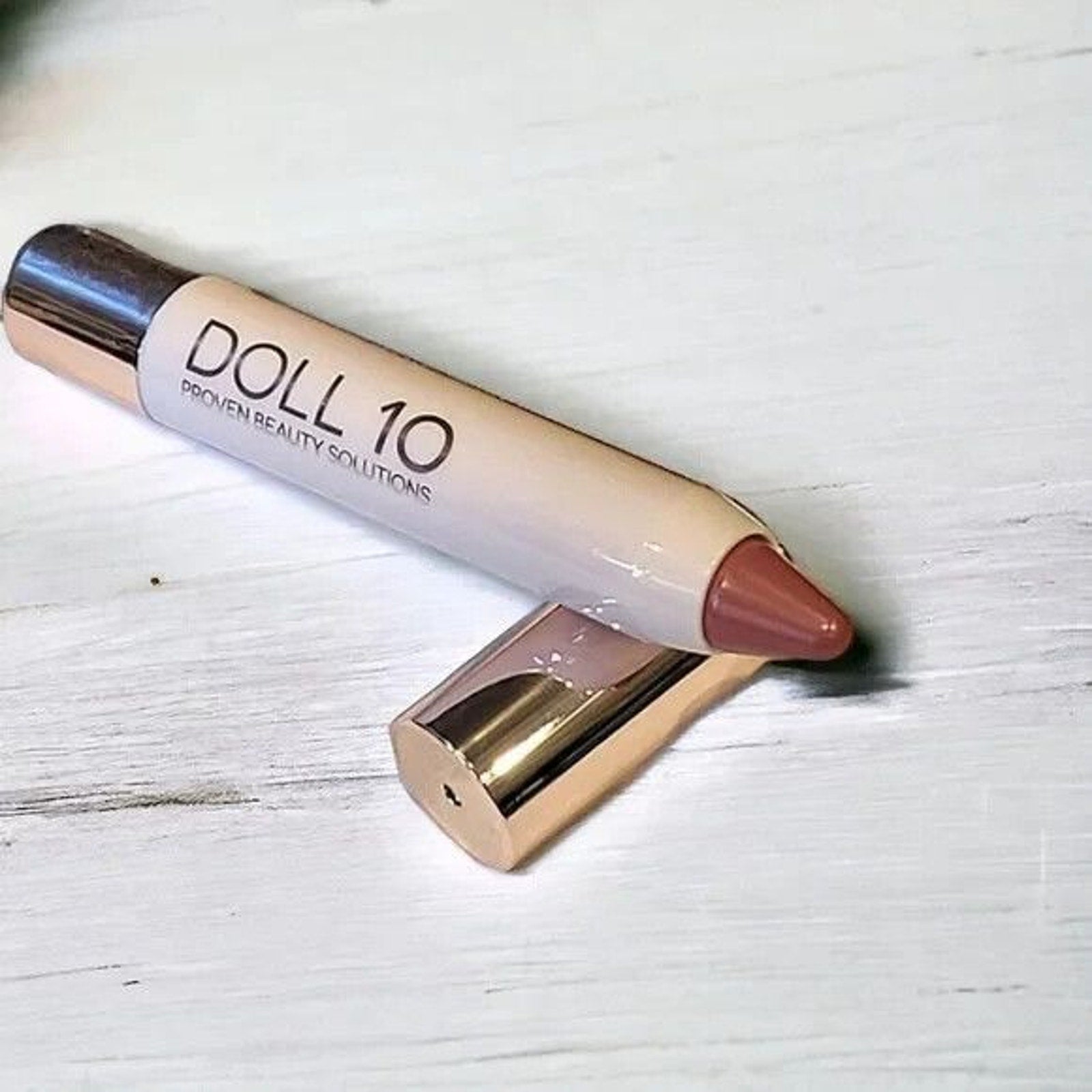 Doll 10 Lip Crayon I Can .08oz [$24 MSRP]